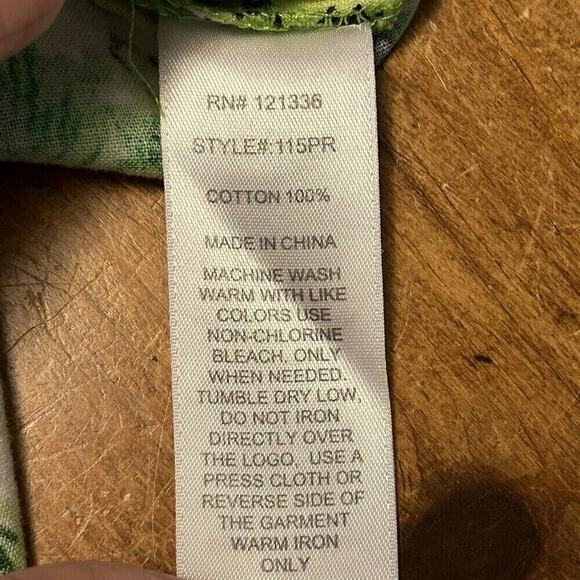 Koi by Kathy Peterson Medical Scrub Top Green Floral Women’s Size Small #A1156 - Picture 6 of 6